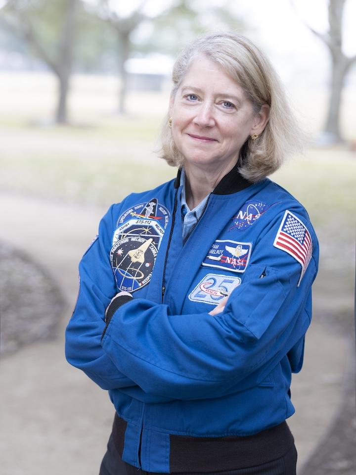 Pam Melroy in uniform